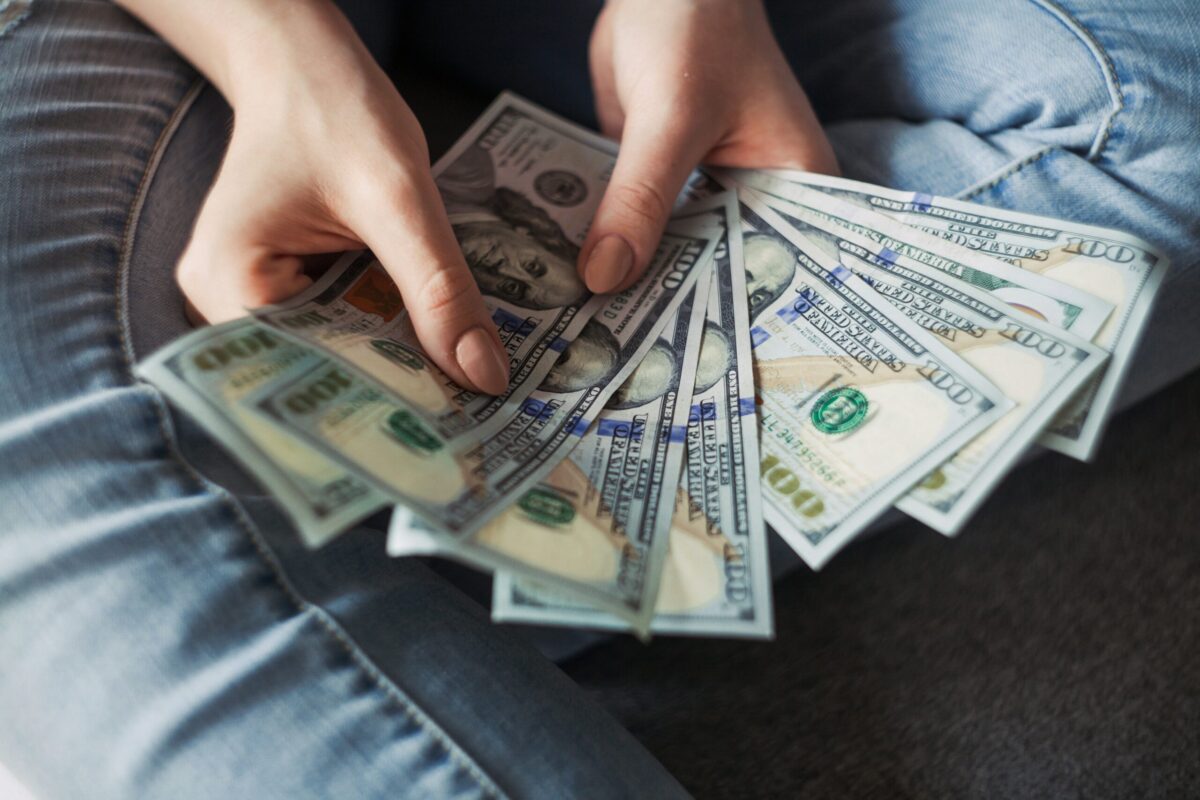 découvrez les possibilités de déduction fiscale pour optimiser vos impôts avec nos conseils et astuces sur la déduction fiscale.