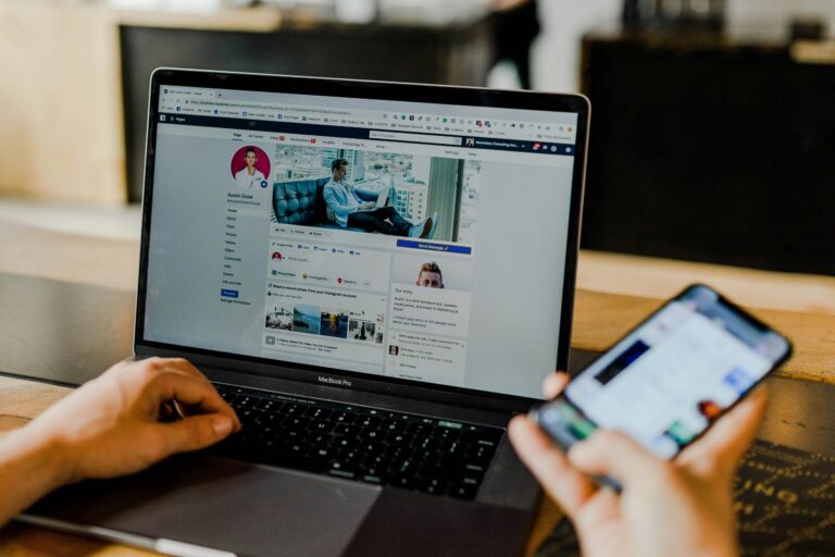 découvrez les notions clés de l'internet marketing et les stratégies incontournables pour promouvoir votre entreprise en ligne.