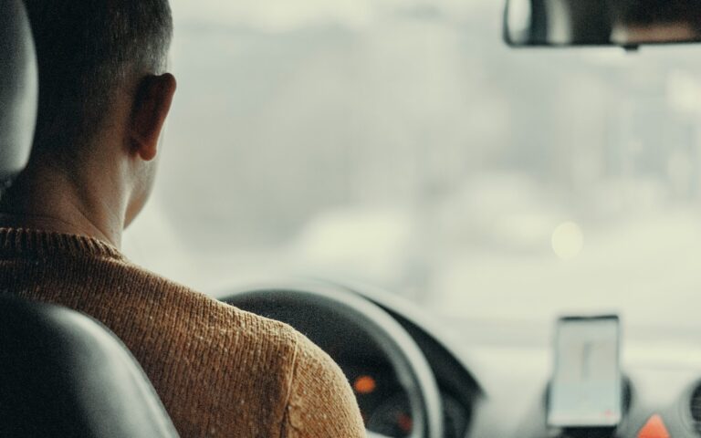 profitez d'une inspection de voiture professionnelle pour assurer la sécurité et la fiabilité de votre véhicule avec nos services d'inspection de voiture complets et détaillés.